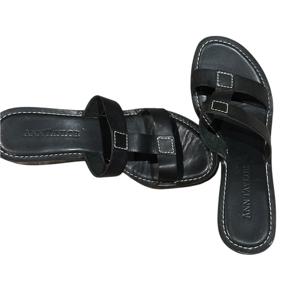 Ann Taylor Black Leather Sandals with Wide Straps - Picture 3 of 7